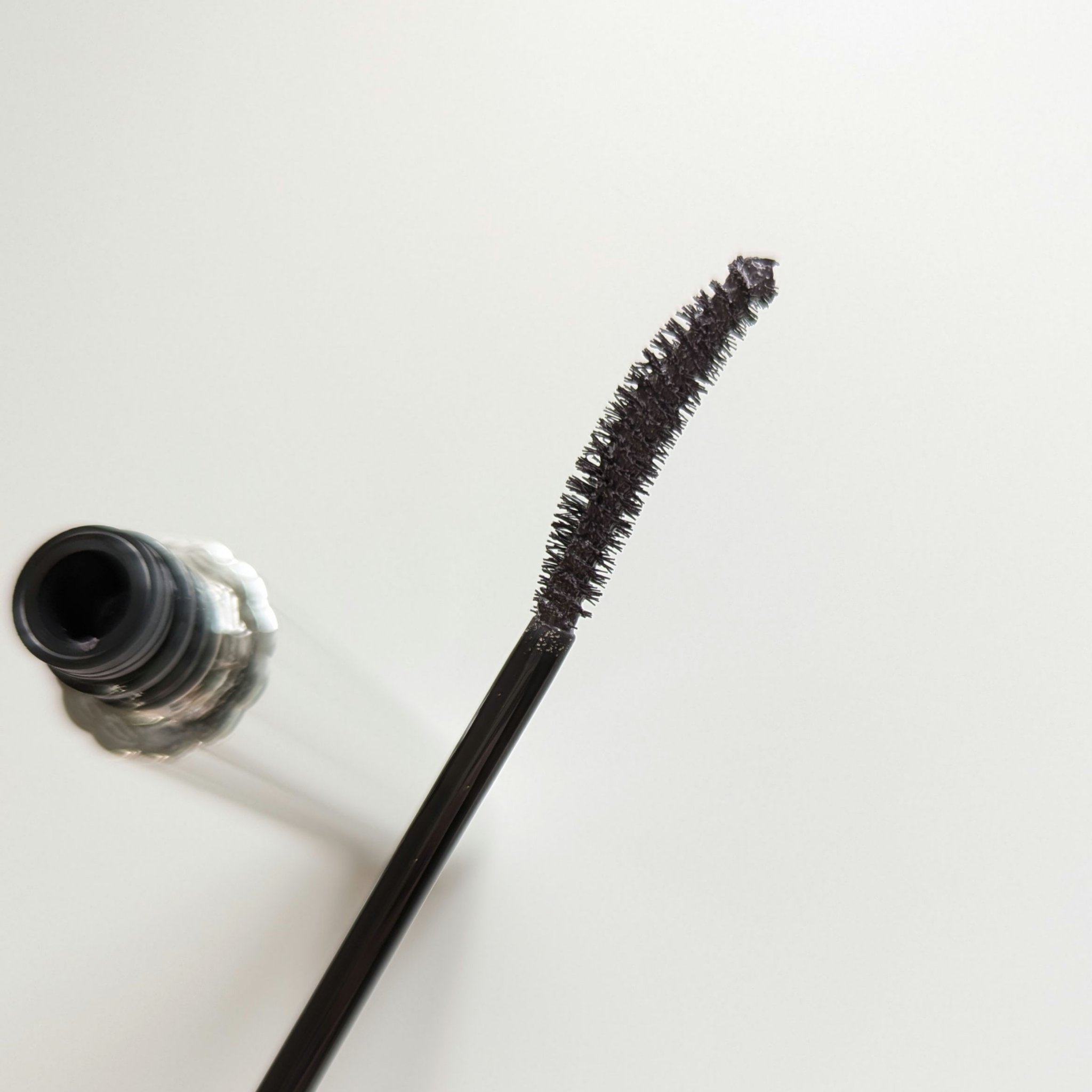 ジルスチュアート ブルーミングラッシュ　ニュアンスカーラー 17 snowy gray（限定）/JILL STUART/マスカラを使ったクチコミ（3枚目）