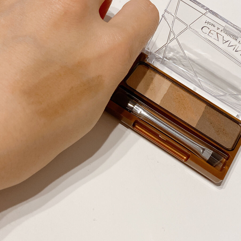 ノーズ＆アイブロウパウダー/CEZANNE/パウダーアイブロウを使ったクチコミ（3枚目）