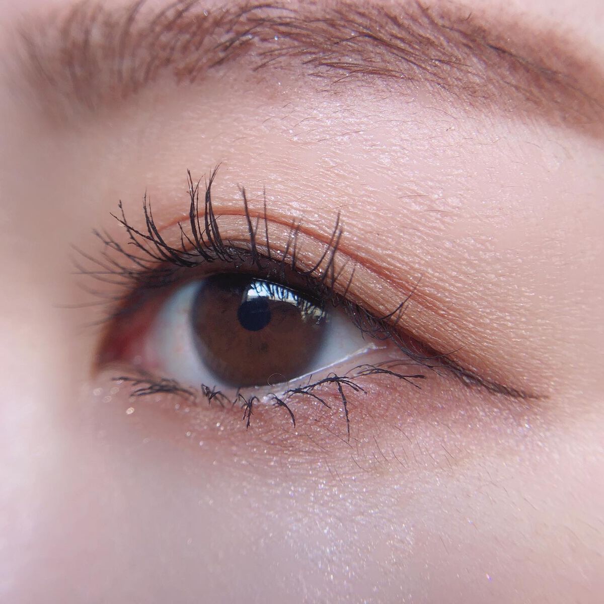 あゆみ on LIPS 「・\#todaysmake/・アイシャドウ☑@lunasolo..」(3枚目)