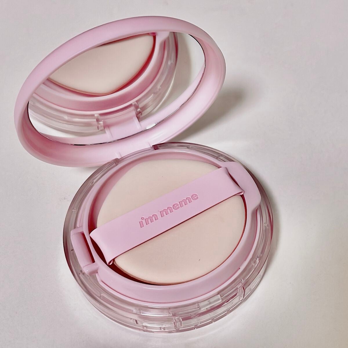 ワンダーベルベットラスティングクッション/i’m meme/クッションファンデーションを使ったクチコミ(4枚目)