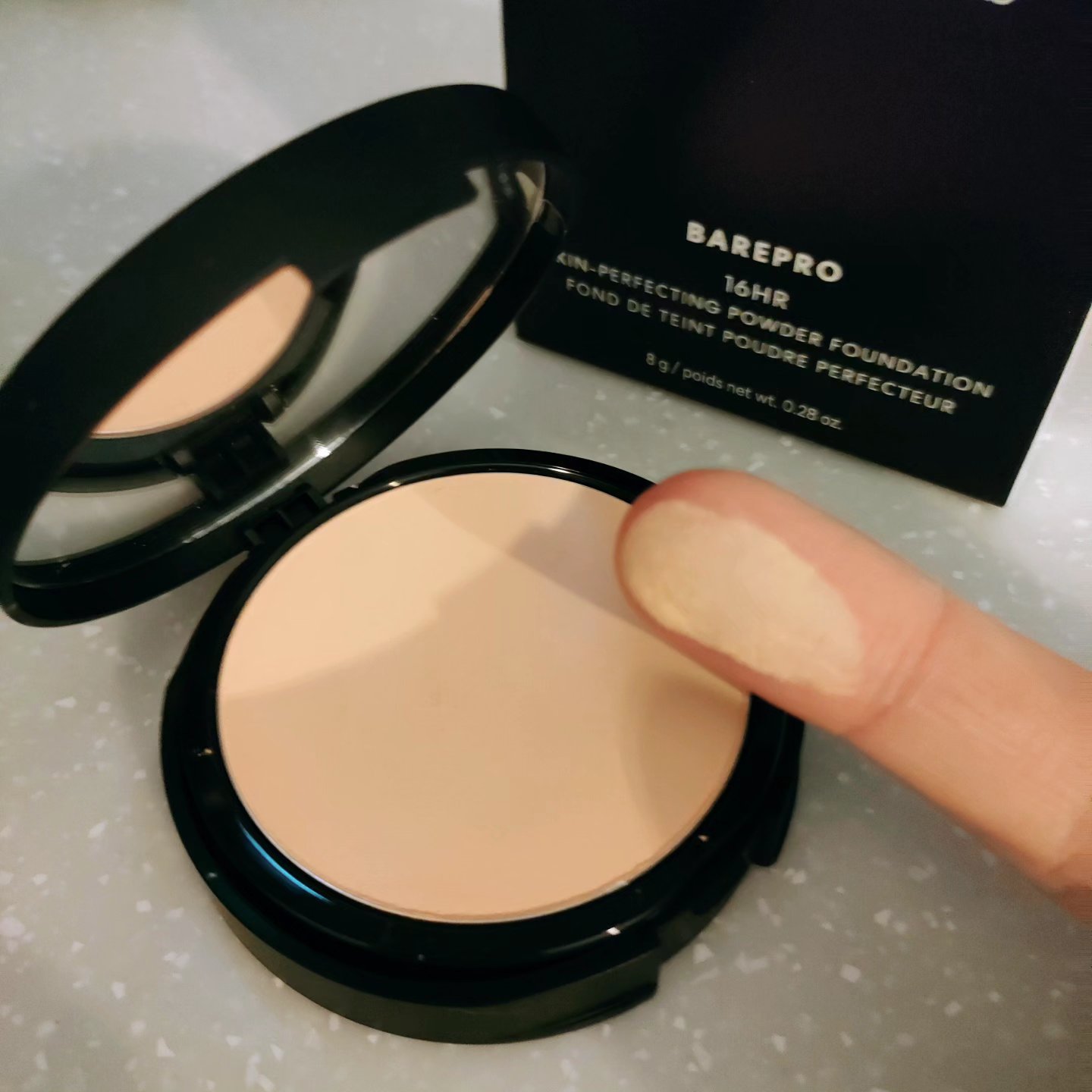 ベアプロ 16HR パウダー ファンデーション/bareMinerals/パウダーファンデーションを使ったクチコミ（3枚目）