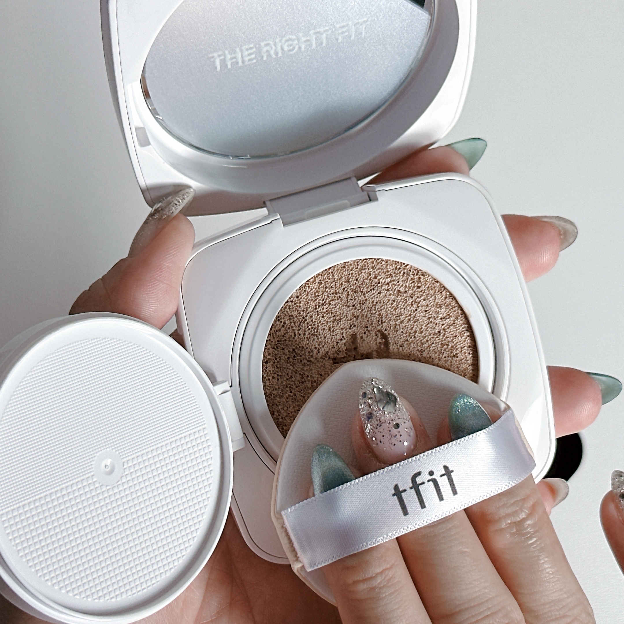 レイヤリングフィット グロークッションEX/TFIT/クッションファンデーションを使ったクチコミ（3枚目）