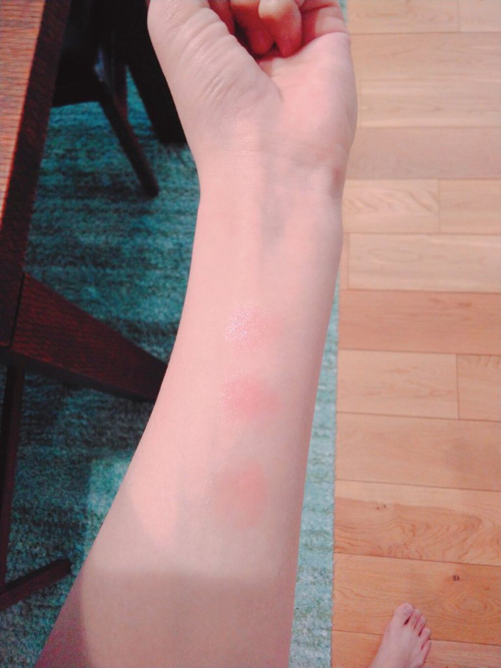 ラスティンググロスリップ/CEZANNE/口紅を使ったクチコミ（2枚目）