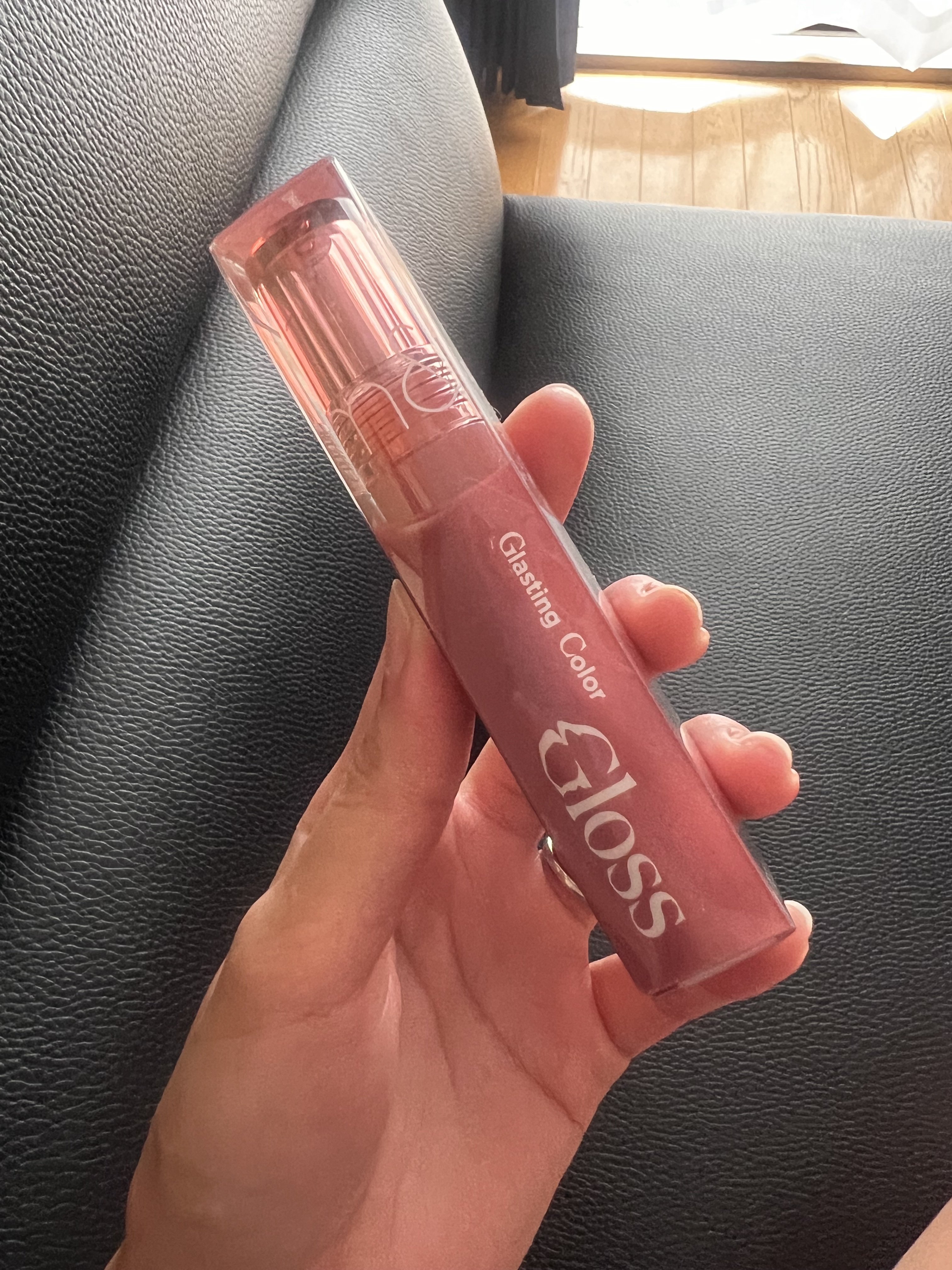 グラスティングカラーグロス 06 ディープンムーア(DEEPEN MOOR) /rom&nd/リップグロスを使ったクチコミ（1枚目）