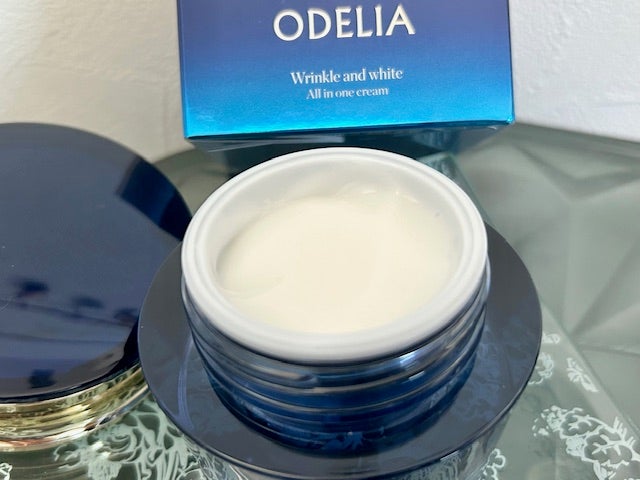 リンクル&ホワイト オールインワンクリーム/ODELIA/オールインワン化粧品を使ったクチコミ(2枚目)