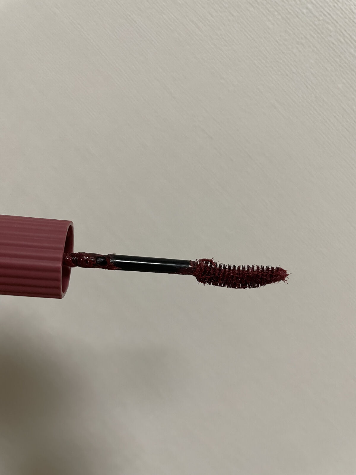 パーマネントカール マスカラ ハイブリッド（ロング） 104 恋の思い出〈チョコレートコスモスの花言葉〉愛らしい目もとを演出するボルドー(限定)/FASIO/マスカラを使ったクチコミ（2枚目）