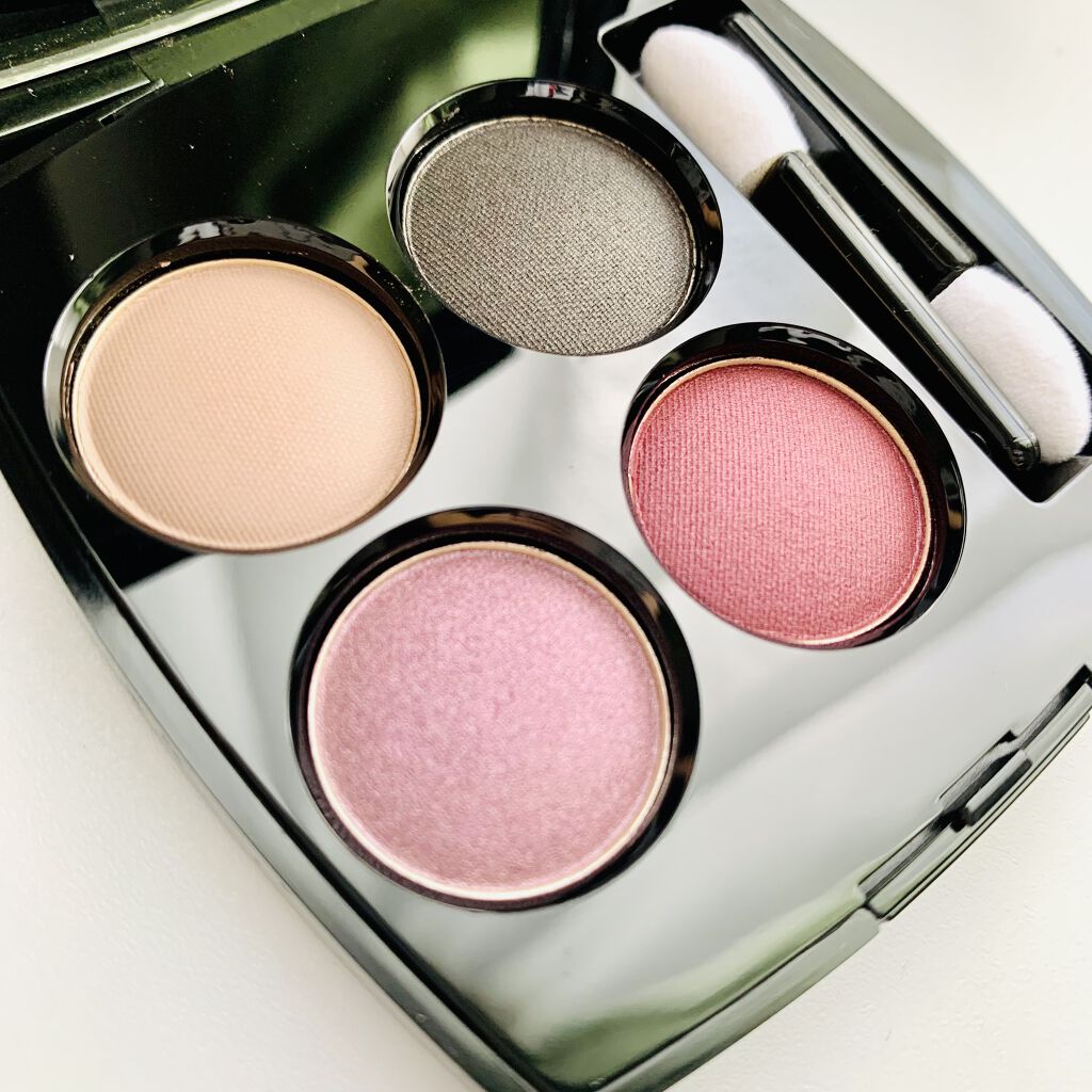 レ キャトル オンブル/CHANEL/アイシャドウパレットを使ったクチコミ（1枚目）