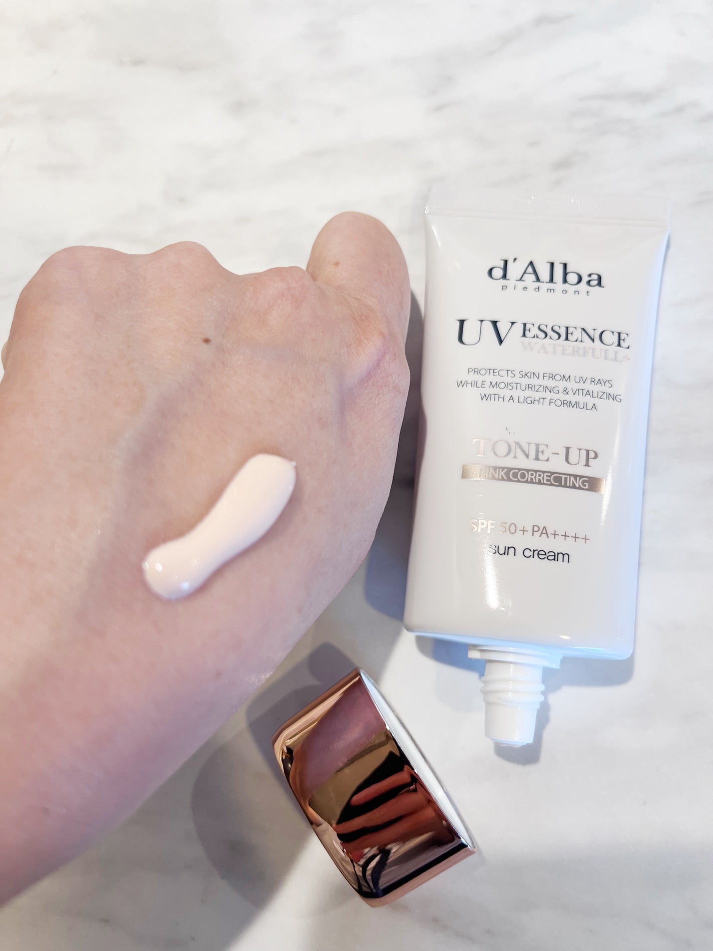 ウォータフルトーンアップサンクリーム/ダルバ/日焼け止めクリームを使ったクチコミ(2枚目)