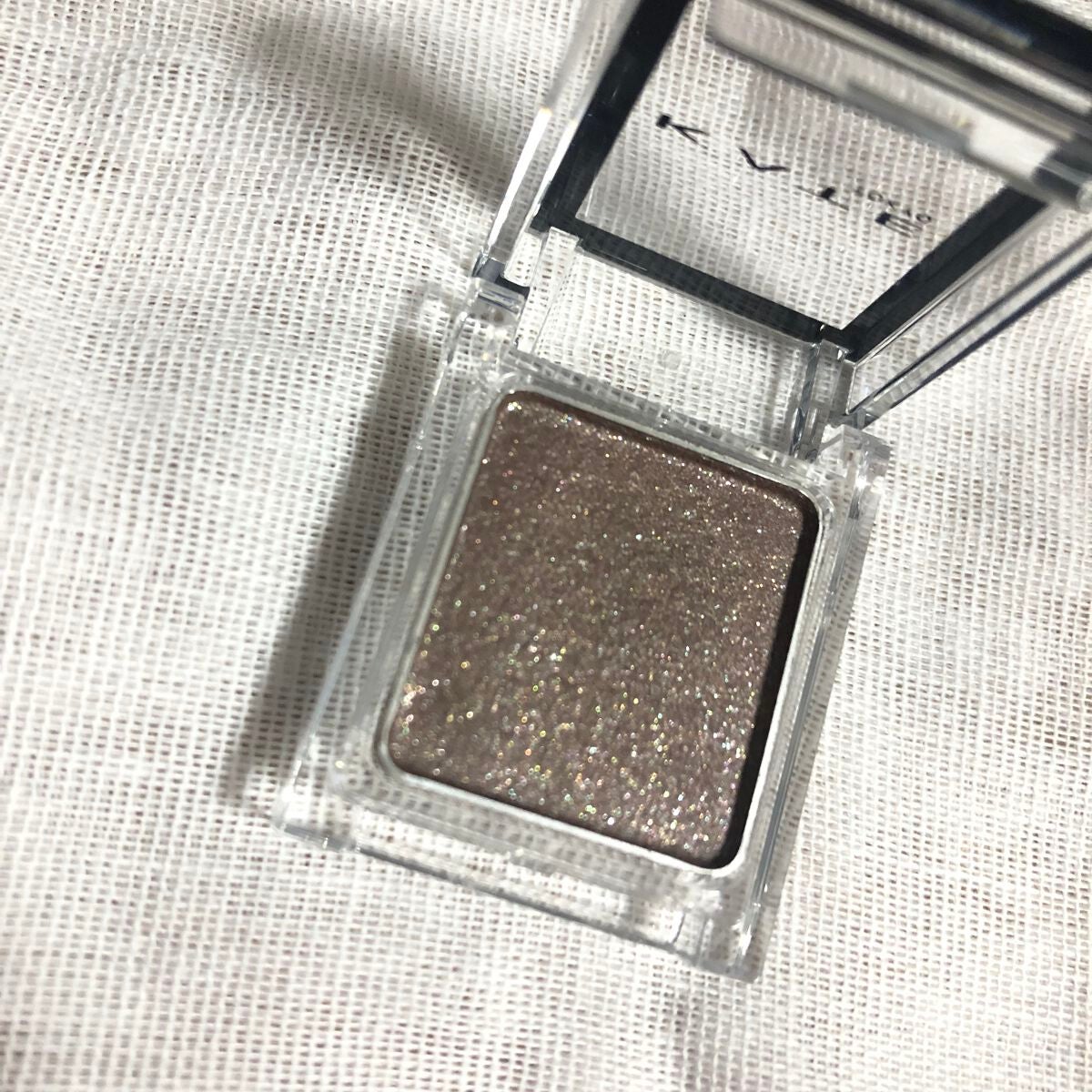 ケイト ザ アイカラー/KATE/単色アイシャドウを使ったクチコミ(2枚目)