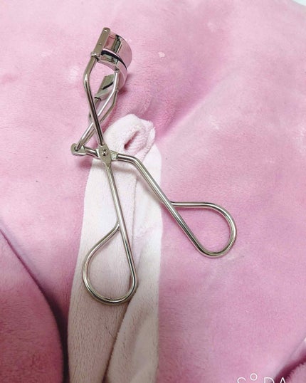 アイラッシュカーラー/shu uemura/ビューラーを使ったクチコミ(2枚目)