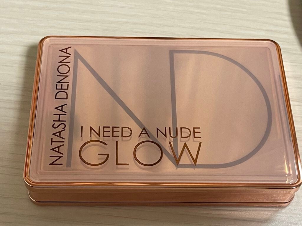 I Need A Nude Glow Highlighter/Natasha Denona/パウダーハイライトを使ったクチコミ(1枚目)