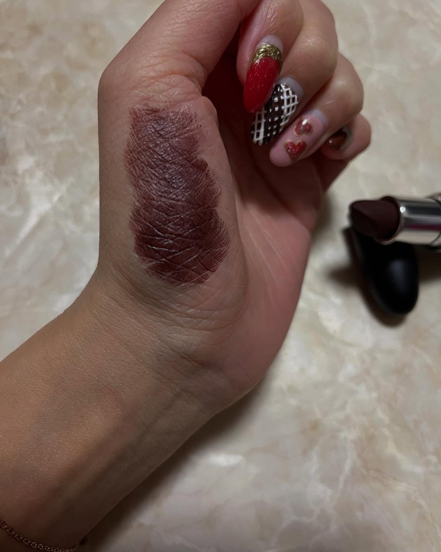 マキシマル シルキー マット リップスティック/M・A・C/口紅を使ったクチコミ(4枚目)