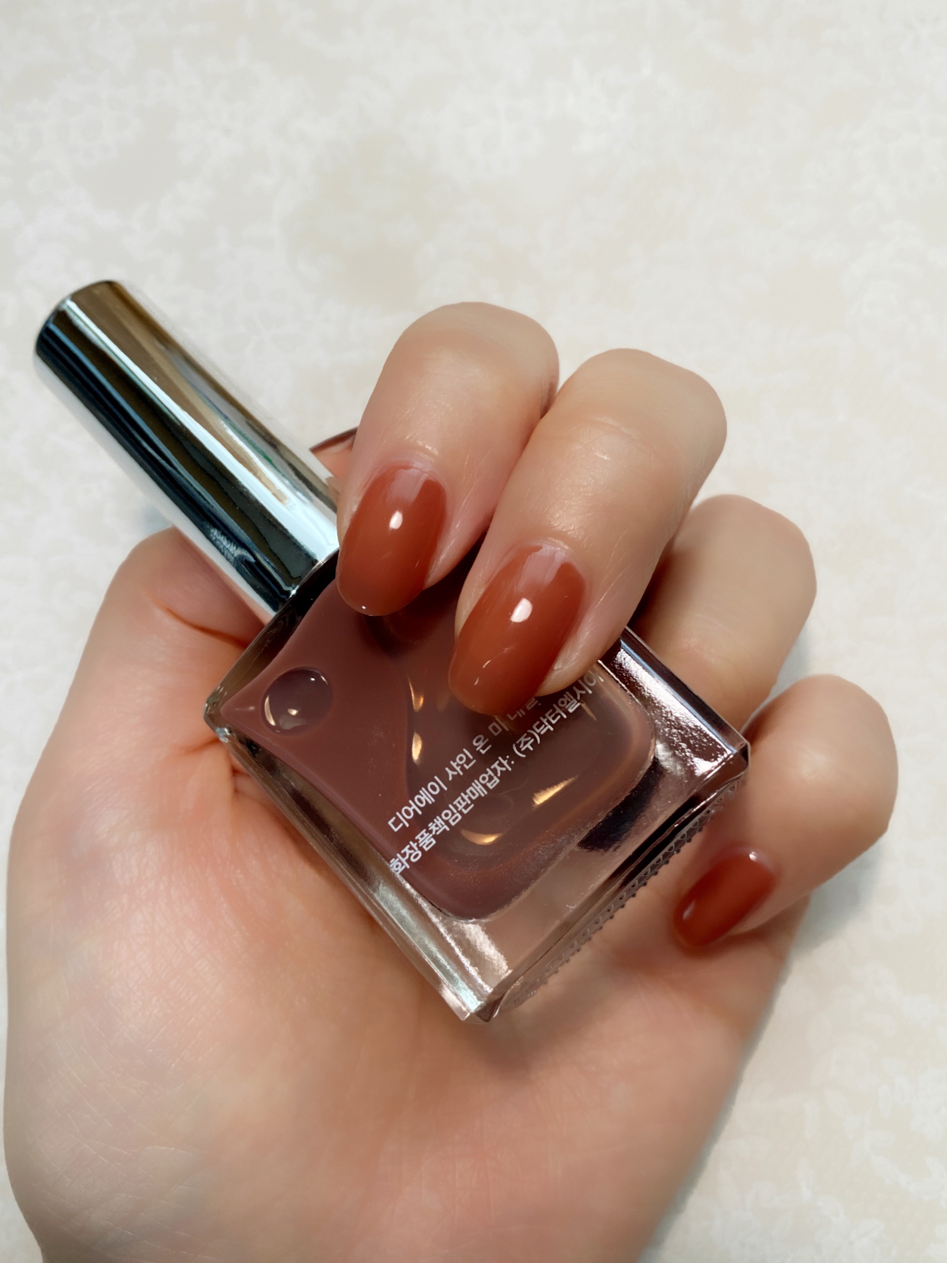 シャインオンミーネイルカラー SE02.クラッシュ/Dear.A/マニキュアを使ったクチコミ（2枚目）