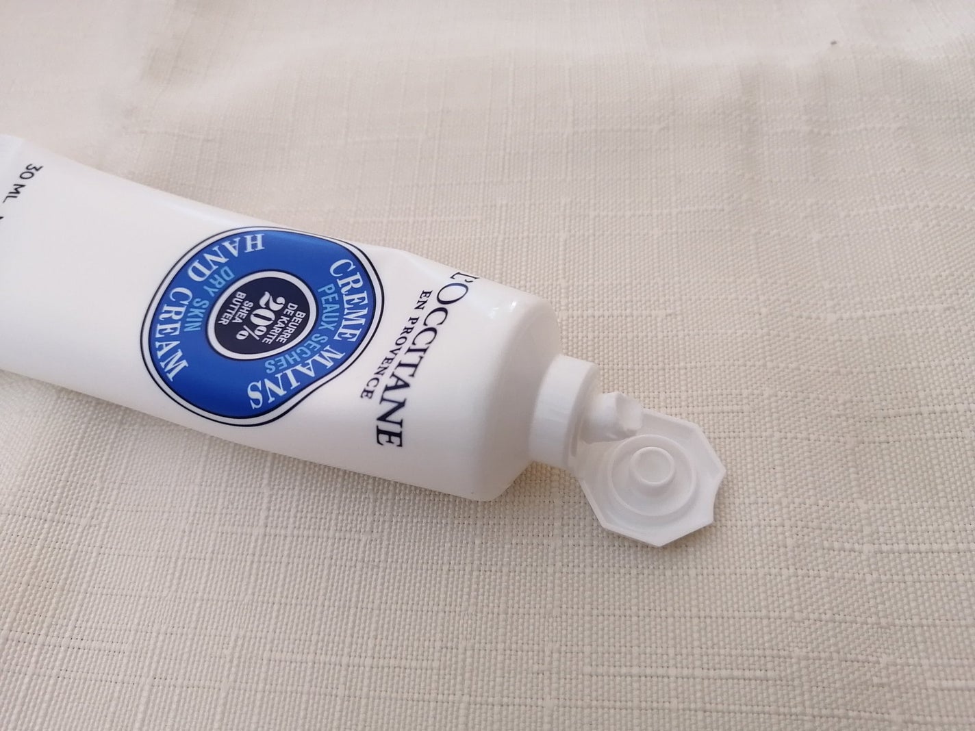 * a y a * on LIPS 「サステナブルなパッケージにリニューアルしたロクシタンシアハンド..」(3枚目)