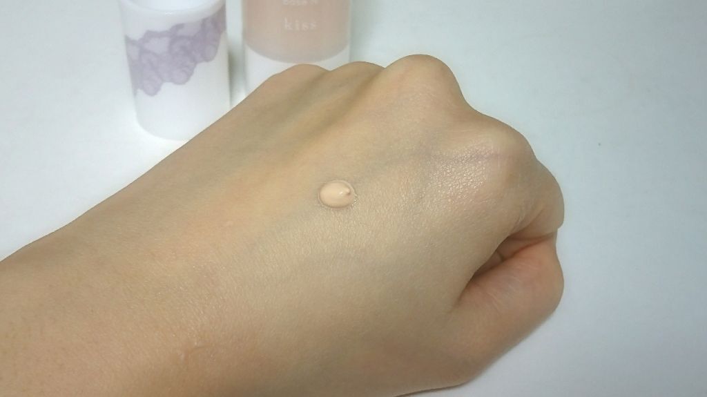 マットシフォン UVホワイトニングベースN/KiSS/化粧下地を使ったクチコミ(2枚目)