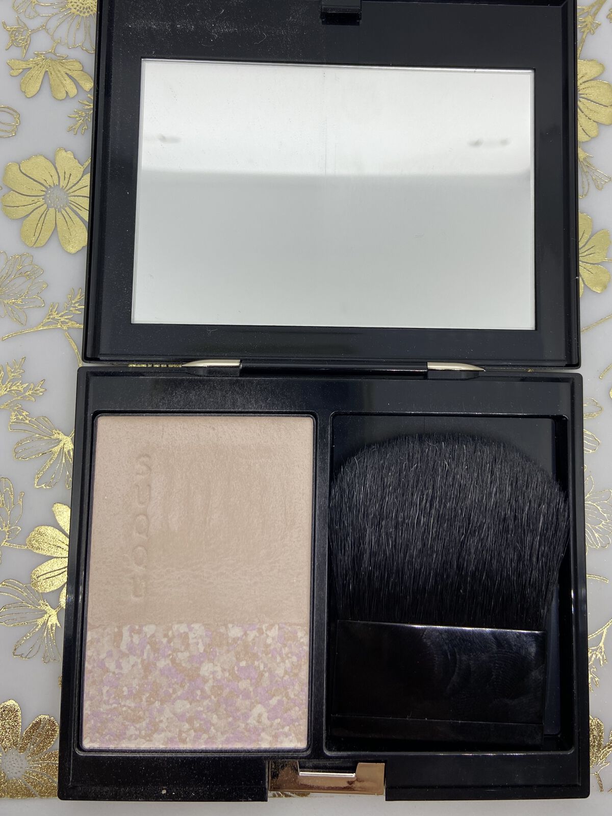 リタッチ プレスト パウダー/SUQQU/プレストパウダーを使ったクチコミ（2枚目）