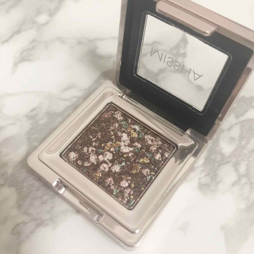 グリッタープリズム シャドウ/MISSHA/グリッターを使ったクチコミ(2枚目)