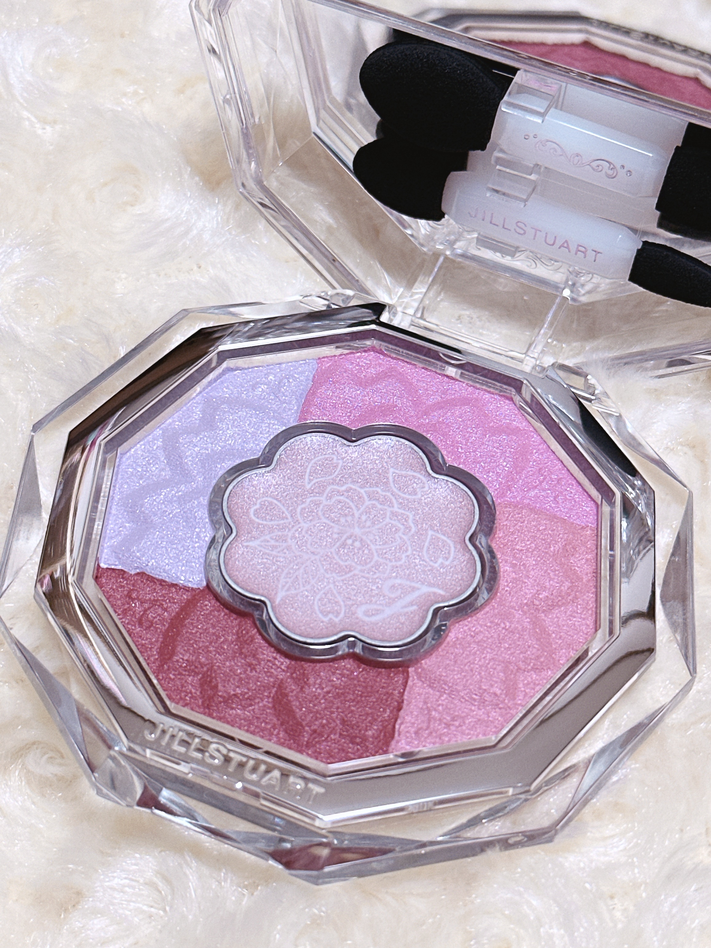 ジルスチュアート ブルームクチュール アイズ/JILL STUART/アイシャドウパレットを使ったクチコミ（3枚目）