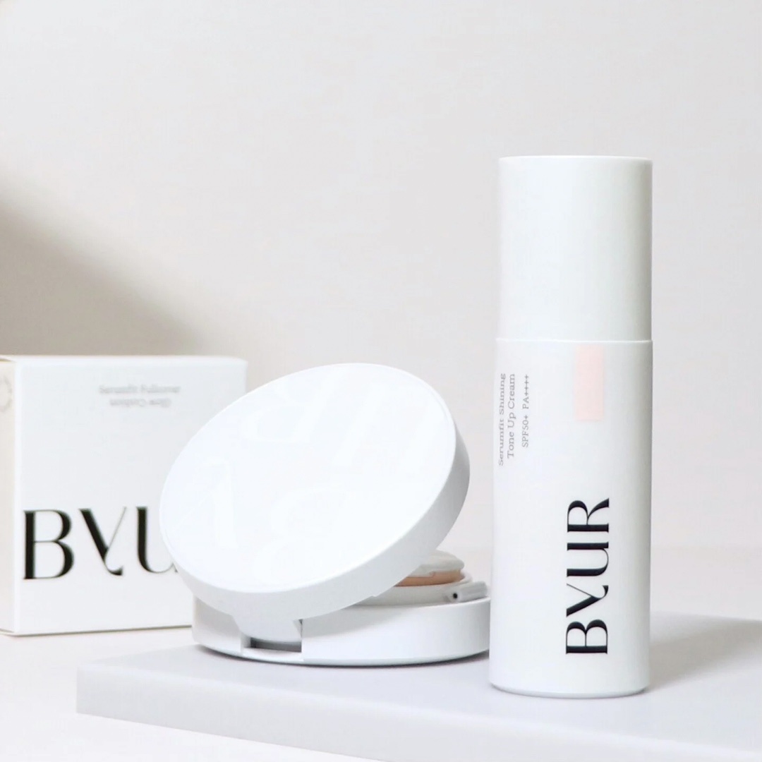 秋冬になってベースアイテムをそろそろ見直したいな〜って方もいるはず🍂
そんな乾燥シーズンにも肌をしっとりと保湿してくれるアイテムがByURから登場したから紹介するね✍🏻


＼美容液成分たっぷりでうるおい感つづく！／

☑︎セラムフィッ