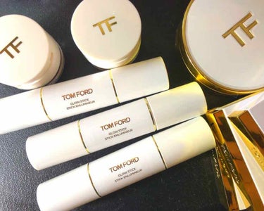 TOM FORD BEAUTY グロウ スティックのクチコミ「2.3枚目 スウォッチ動画あり
写真無加工、ノンフィルター

■トムフォード 
グロウスティッ.....」（1枚目）