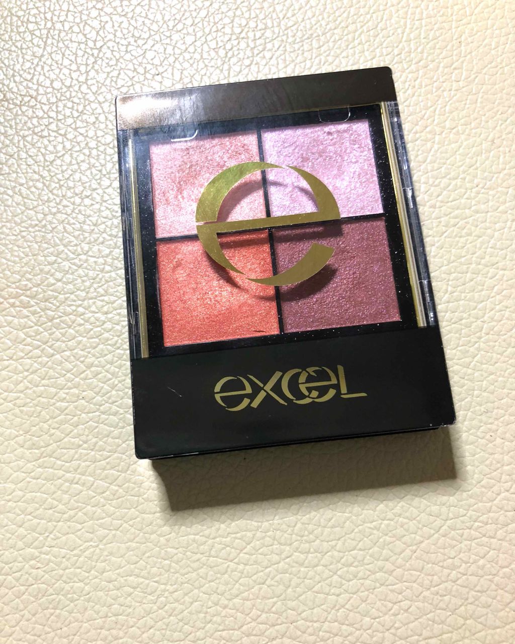 スキニーリッチシャドウ/excel/アイシャドウパレットを使ったクチコミ(1枚目)