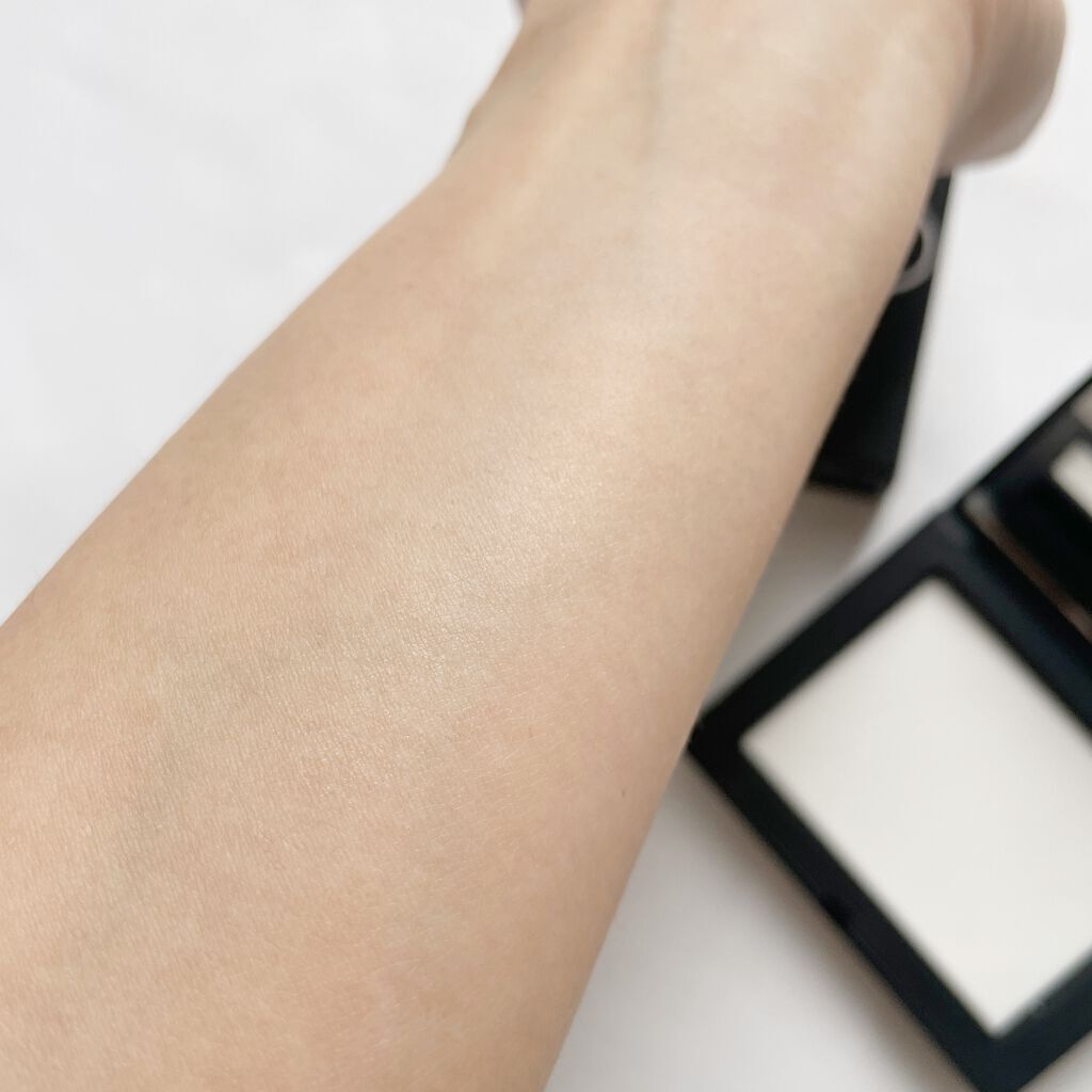 ライトリフレクティングセッティングパウダー プレスト N/NARS/プレストパウダーを使ったクチコミ(6枚目)