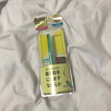 【深みと優しさが欲しかった🙊】
本当に投稿の頻度が遅すぎて申し訳ないくらいですお久しぶりです！
10ヵ月ぶりくらいの投稿になってしまった笑

この10ヶ月くらいアイライナーはキャンメイクのクリーミータッ