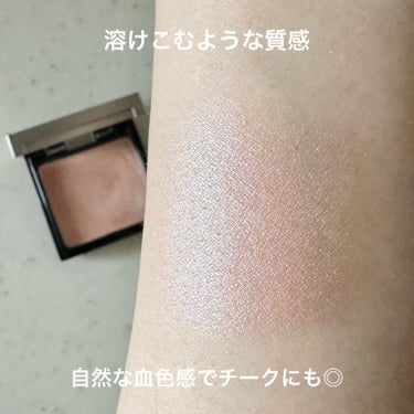 ＆be &be ルミナイジングパウダーのクチコミ「感動するくらいしっとり濡れツヤなハイライト✨

＆be
ルミナイジングパウダー
【ローズグロウ.....」（3枚目）