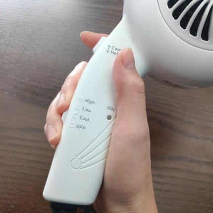 ケアライズ ブレスGVドライヤー TF-1407N/CARERISE/ドライヤーを使ったクチコミ(2枚目)