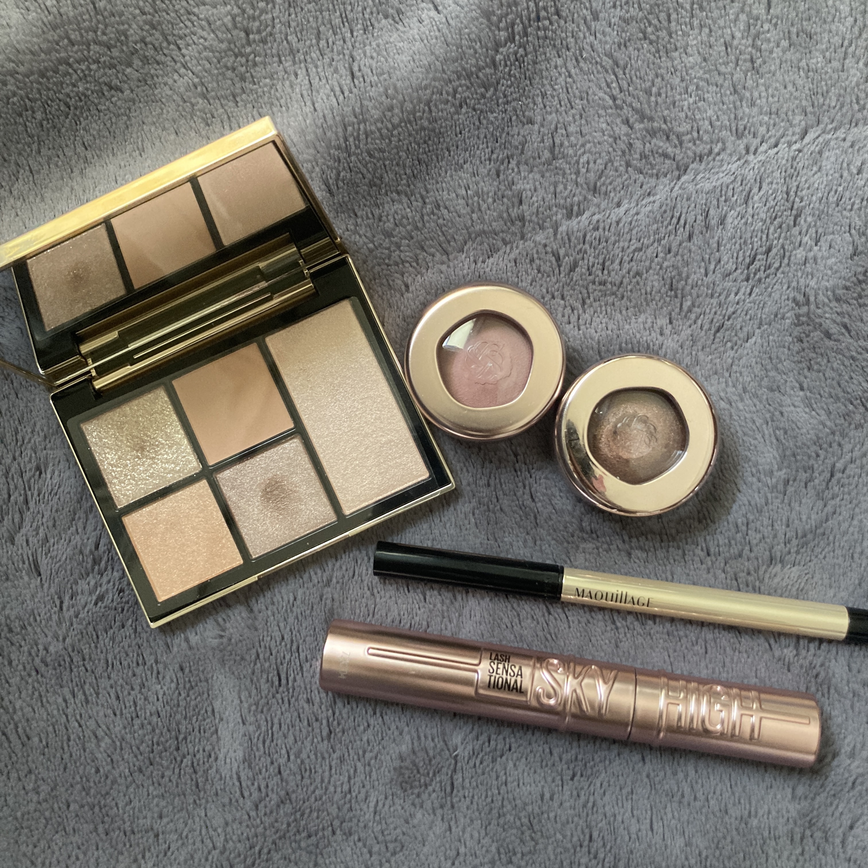 フェイス スタイリスト/SNIDEL BEAUTY/アイシャドウパレットを使ったクチコミ（2枚目）