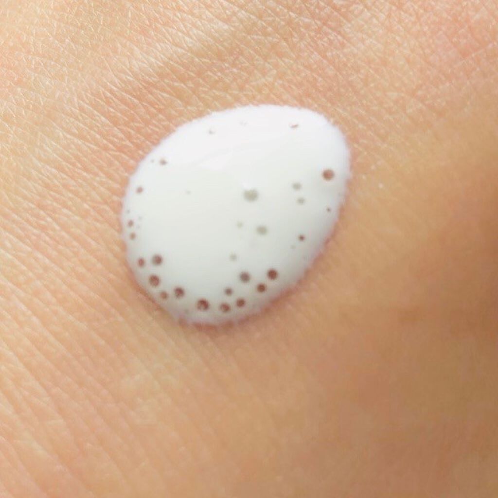 ベネフィーク クリア UV エッセンス（ＵＶ＆ＩＲ）/BENEFIQUE/日焼け止めローションを使ったクチコミ（3枚目）