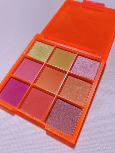 UR GLAM　BLOOMING EYE COLOR PALETTE/U R GLAM/アイシャドウパレットを使ったクチコミ（2枚目）