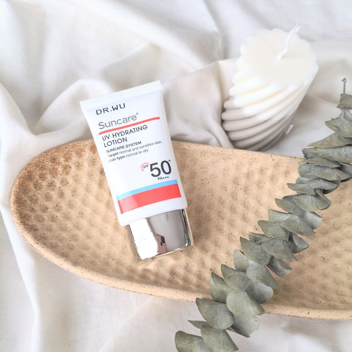 サンスクリーン+  モイスト日焼け止め＜日焼け止め＞/DR.WU/日焼け止めクリームを使ったクチコミ（1枚目）