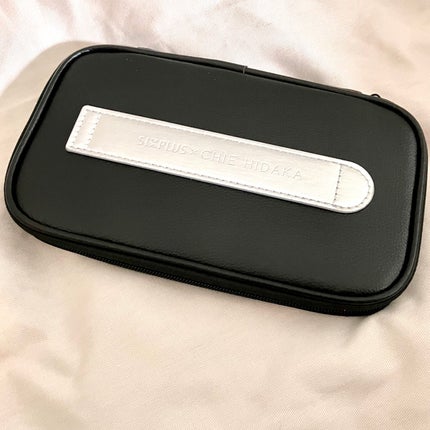 「CHIE HIDAKA コラボ」携帯用メイクブラシセット5本セット-BLACK & WHITE シリーズ /SIXPLUS/メイクブラシを使ったクチコミ(1枚目)