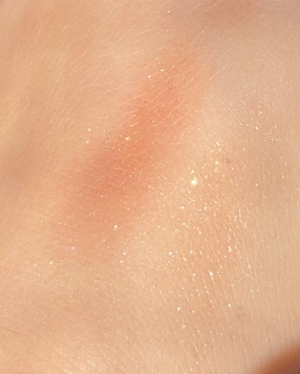 エレクトリックショックアイズ /KATE/アイシャドウパレットを使ったクチコミ(4枚目)