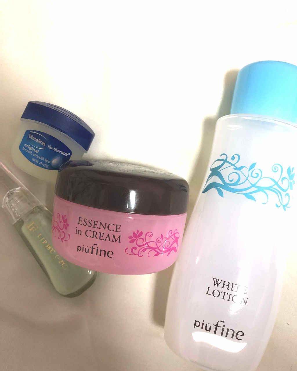 エッセンス イン クリーム/piufine(ピゥフィーネ)/フェイスクリームを使ったクチコミ（1枚目）