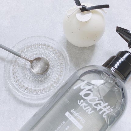 MoccHi SKIN 吸着シャンプーM(モイスト) & 吸着トリートメントM(モイスト)のクチコミ「🎼.•*¨*•.¸¸🎶着手から5年の歳月をかけてついに誕生した吸着型ヒアルロン酸配合のヘアケア.....」(3枚目)