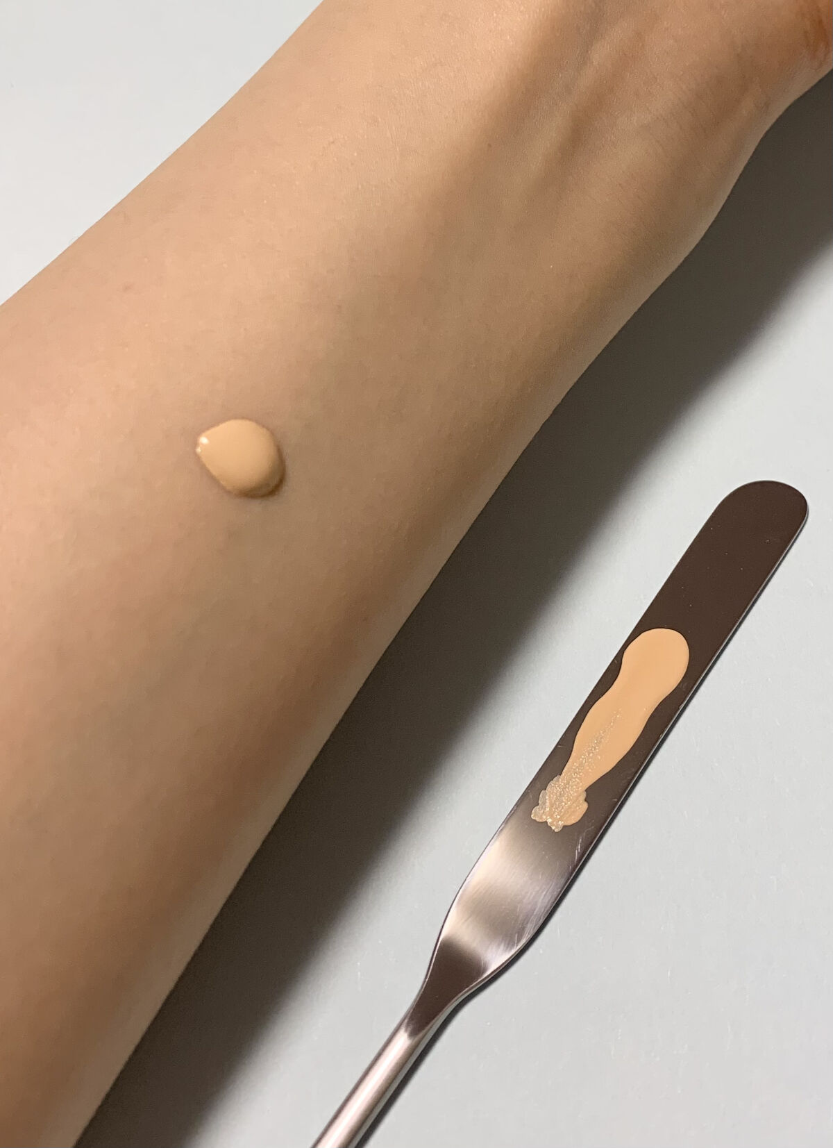 （旧）アンリミテッド ラスティング フルイド/shu uemura/リキッドファンデーションを使ったクチコミ（3枚目）