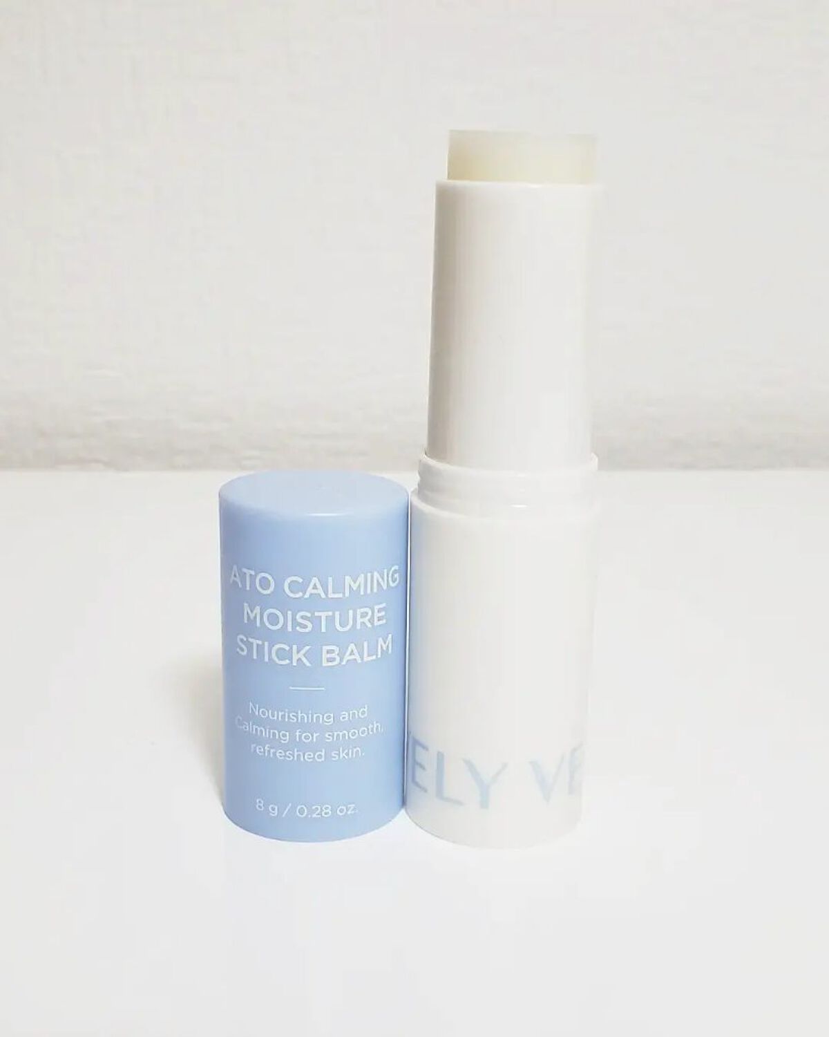 アトカミング保湿スティックバーム/VELY VELY/フェイスバームを使ったクチコミ（2枚目）