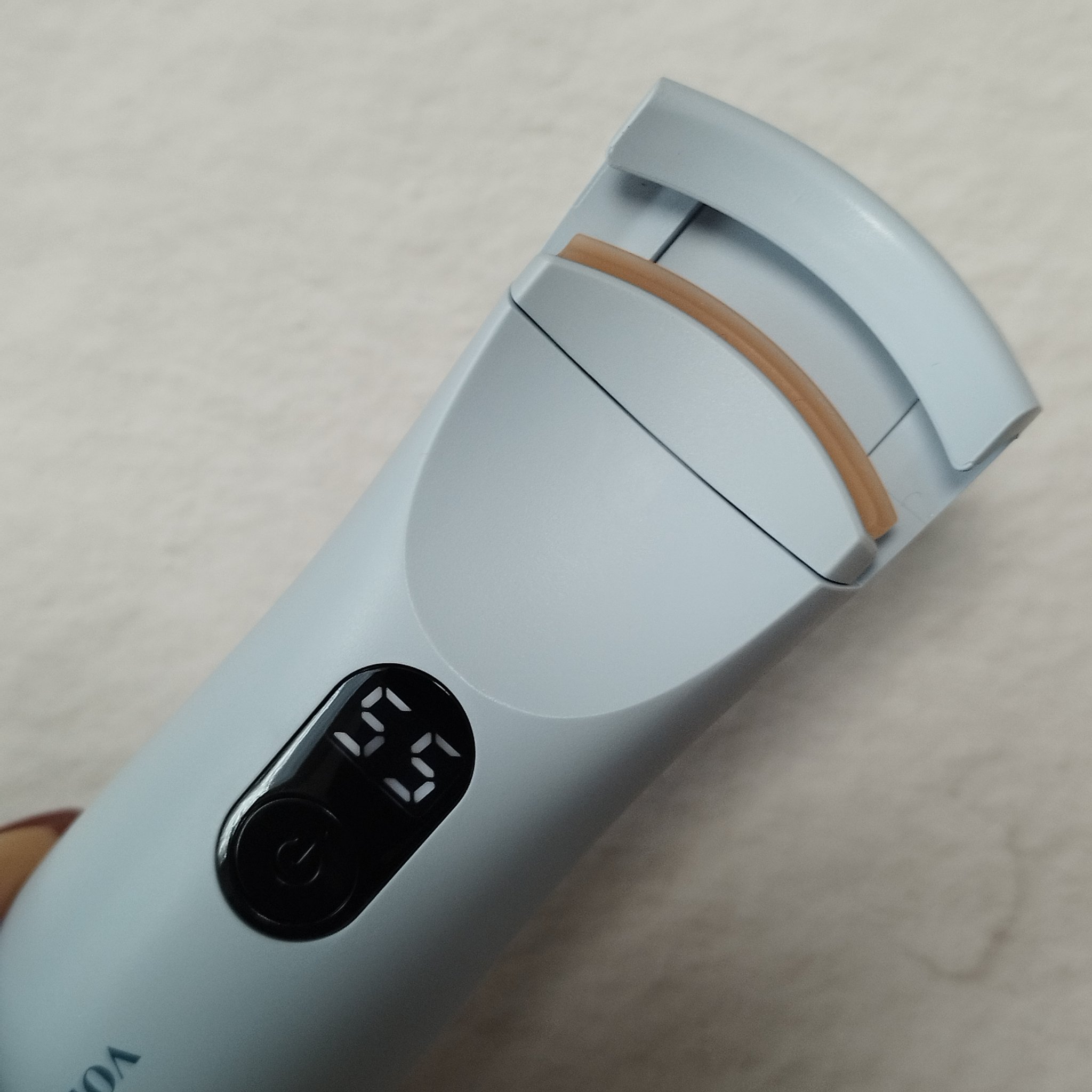 グラムパワーロングラスティング ヒーテッドアイラッシュカーラー/VODANA (ボダナ)/ホットビューラーを使ったクチコミ（2枚目）