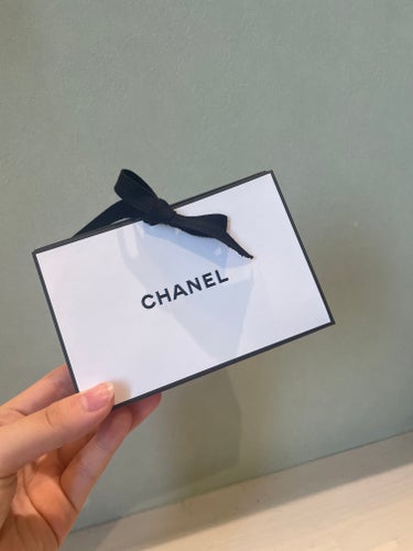 CHANEL ルージュ ココ グロスのクチコミ「ルージュ ココ グロスに星5個の評価をつけました。..」（2枚目）