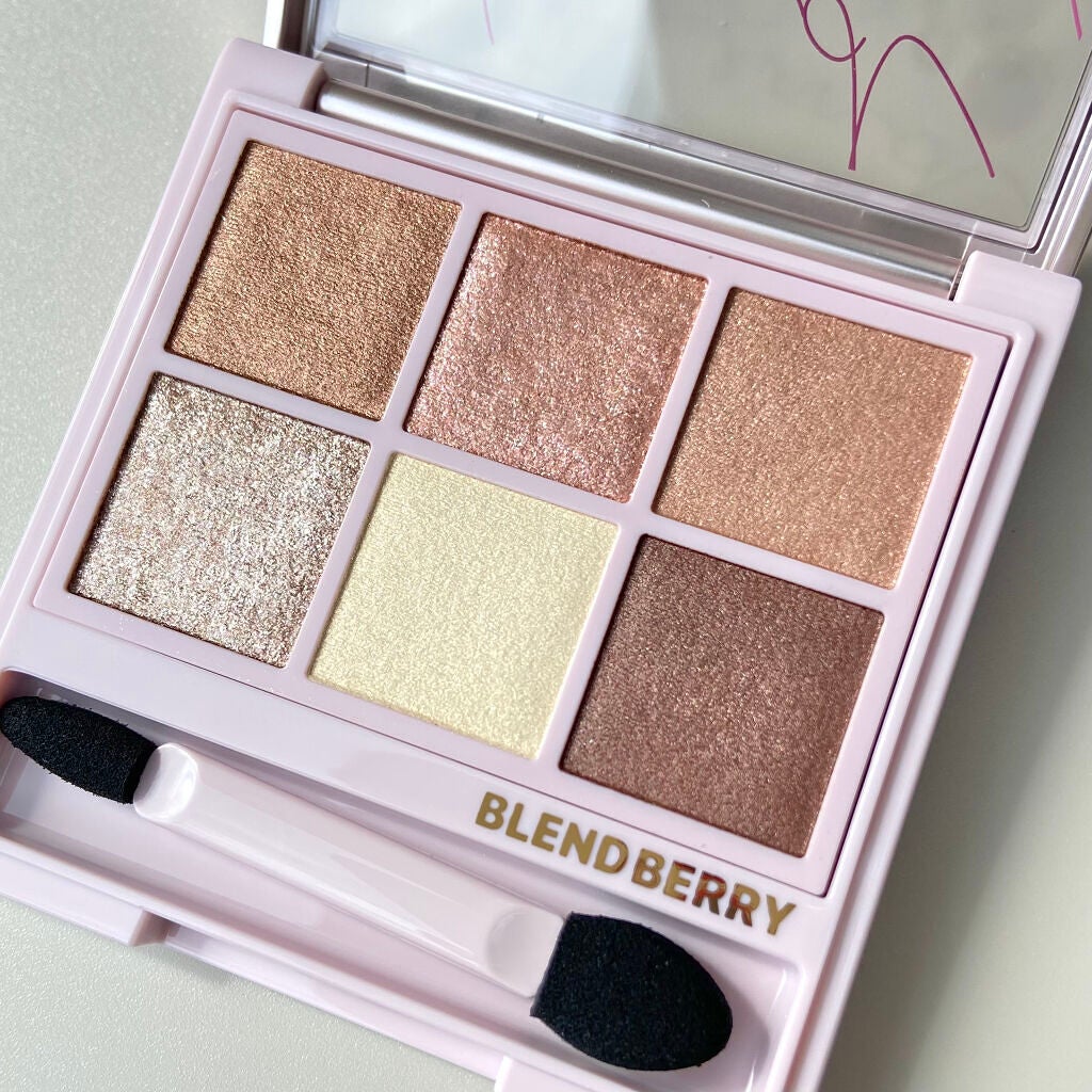 オーラクリエイション/BLEND BERRY/アイシャドウパレットを使ったクチコミ(3枚目)