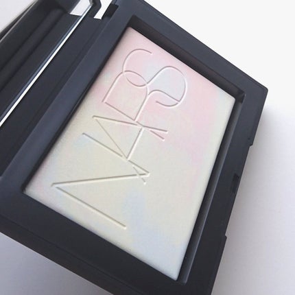 ライトリフレクティング プリズマティックパウダー/NARS/プレストパウダーを使ったクチコミ(3枚目)