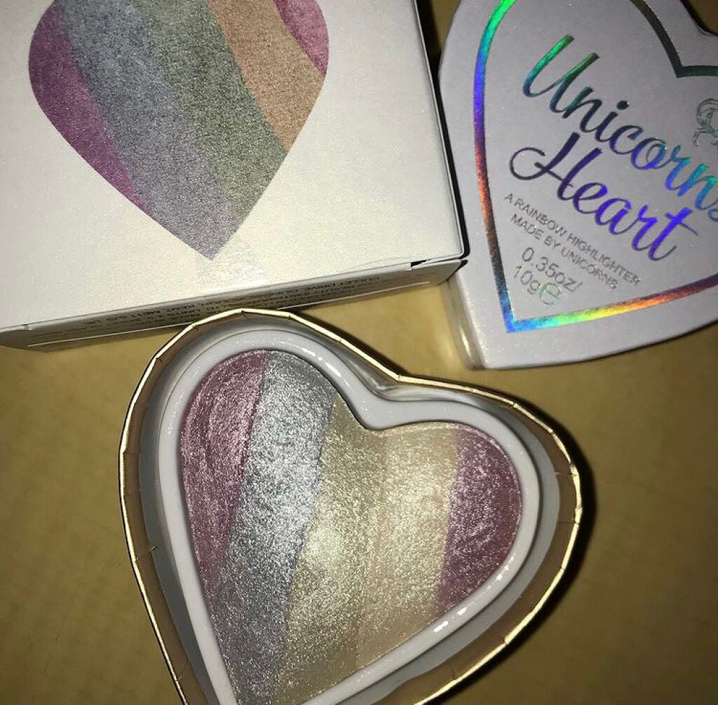 ハートハイライター ユニコーンハート/MAKEUP REVOLUTION/パウダーハイライトを使ったクチコミ(1枚目)