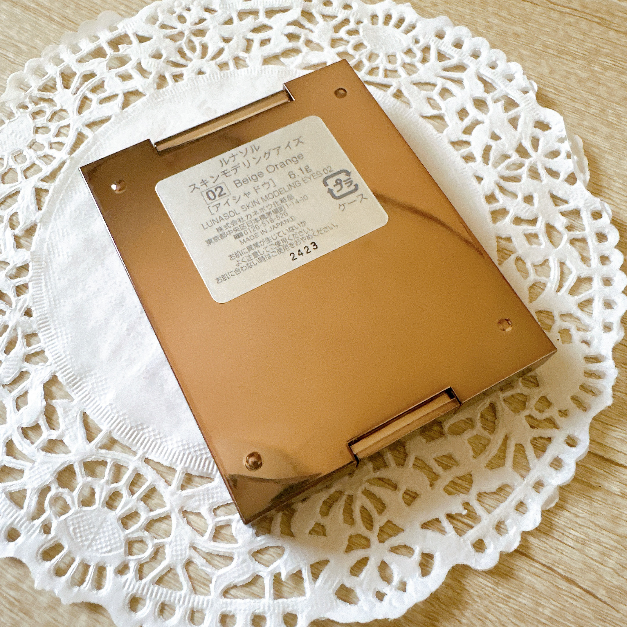 スキンモデリングアイズ/LUNASOL/アイシャドウパレットを使ったクチコミ（3枚目）