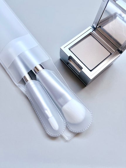 ストロビングフェイスキューブ/TWO SLASH FOUR/ハイライトを使ったクチコミ(3枚目)