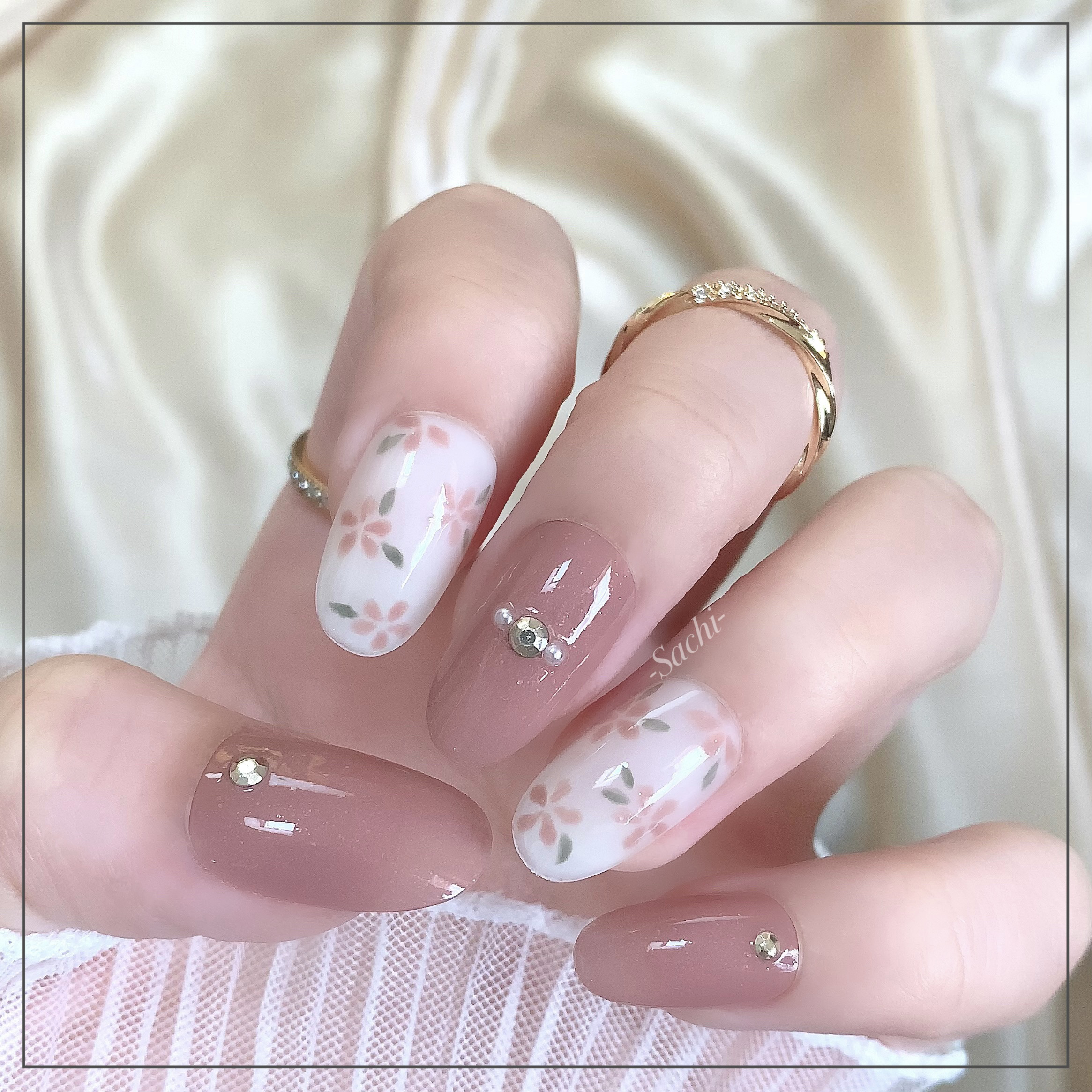 カラフルネイルズ/キャンメイク/マニキュアを使ったクチコミ（2枚目）