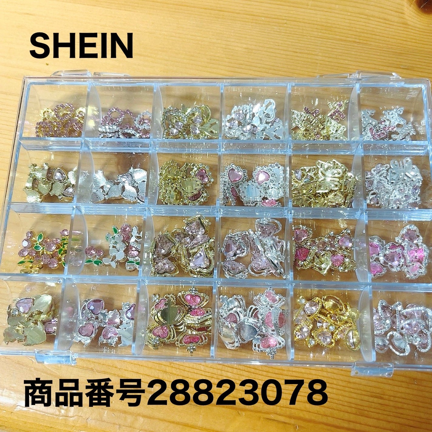 めい🌷フォロバ100 on LIPS 「ネイル記録💅SHEINのパーツを使ってデコりました#SHEIN..」(3枚目)