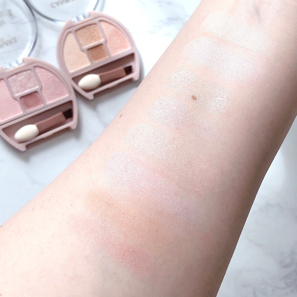 ねこ on LIPS 「キャンメイク、並べてみました。実際に左右別々で塗って人に見ても..」(2枚目)