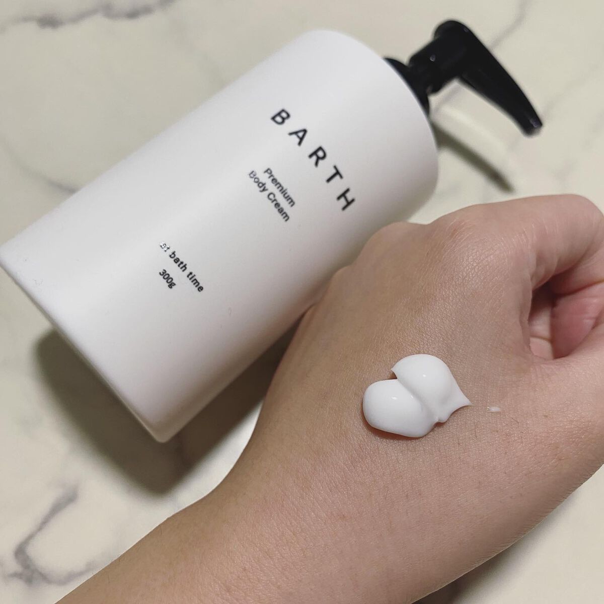 プレミアムボディクリーム at bath time/BARTH/ボディクリームを使ったクチコミ（2枚目）